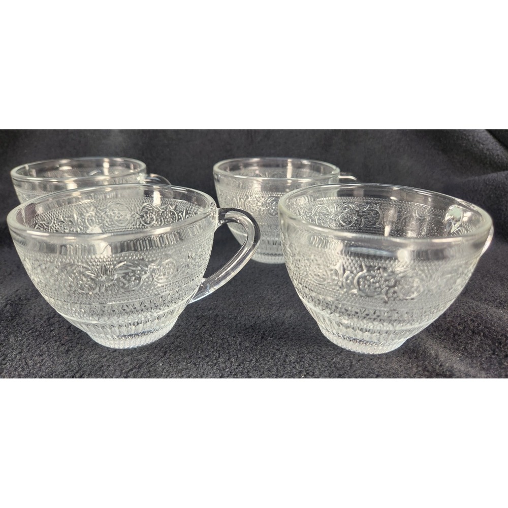 KIG Malaysia Trellis Fleur de Lis Cups / Mugs Set of 4 Clear Glass Gorgeous!